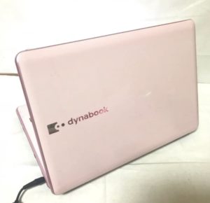 ピンクのノートパソコンが即売れしました！